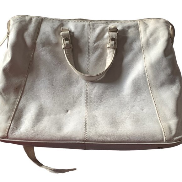 White Real Leather Large Bag, made in India, fits a laptop, Hedgren Inner City - Picture 3 of 7